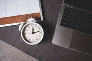 How to set the 24-hour format in Windows 11